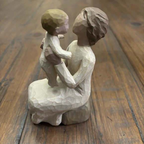 Willow Tree Grandfather and Grandmother figurine set - Picture 6 of 16